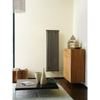 Радиатор Zehnder Charleston 2 1800х552 Black mat нижнее (14-20 м²) Радиатор Zehnder Charleston 2 1800х552 Black mat нижнее (14-20 м²)